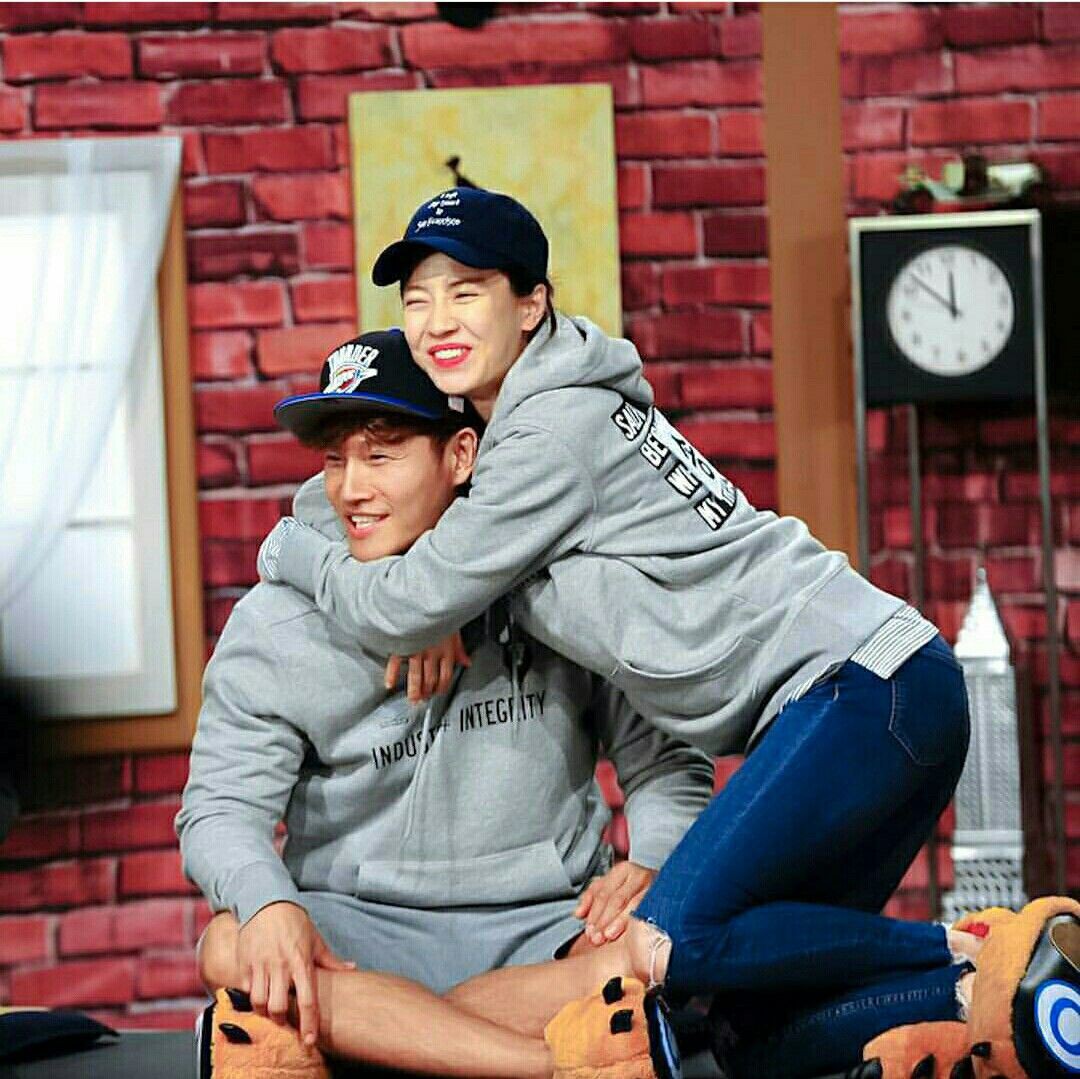 Gary Was Suddenly Mentioned In The Love Story By Song Ji Hyo And Kim Jong Kook