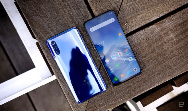 Cận cảnh Xiaomi Mi 9: Smartphone có thiết kế tốt nhất của Xiaomi - Ảnh 1.