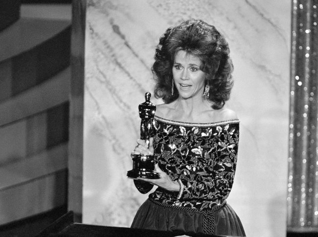 Jane Fonda - Nữ minh tinh huyền thoại ẵm 2 tượng vàng Oscar và cuộc đời lừng lẫy, tiêu diệt cả bệnh ung thư khiến thế giới phải kính nể - Ảnh 14.