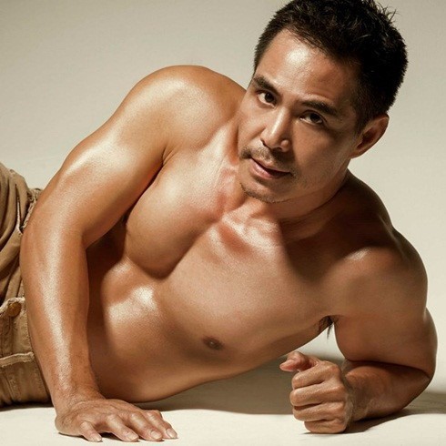 Ngắm body loạt sao nam U40 của Vbiz này mới thấy, không cần ra showbiz quốc tế vẫn tìm được cực phẩm - Ảnh 6. Ngắm body loạt sao nam U40 của Vbiz này mới thấy, không cần ra showbiz quốc tế vẫn tìm được cực phẩm - Ảnh 6.