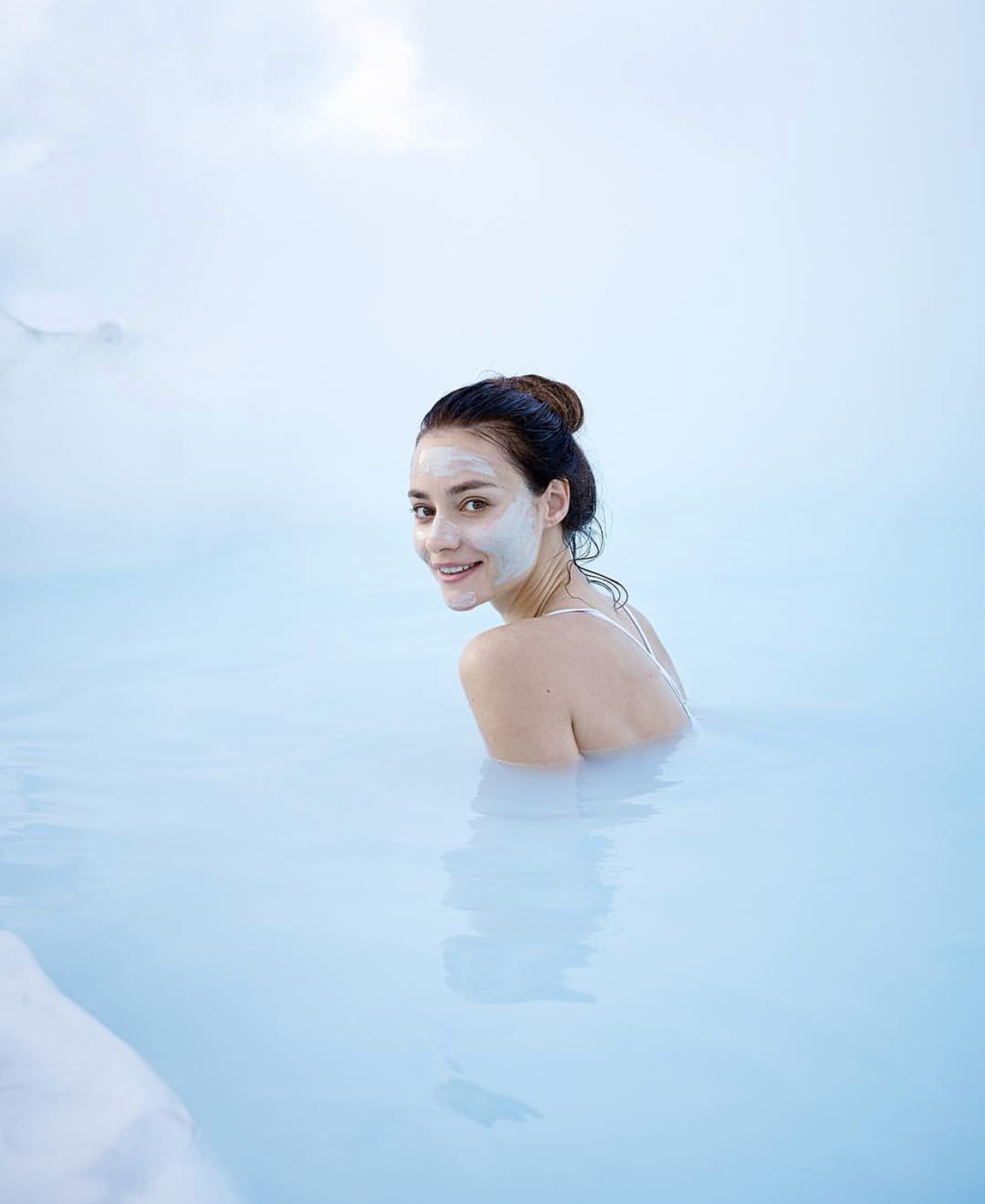 Có gì đặc biệt ở hồ nước nóng mà Bảo Anh vừa check-in một phát là có ngay 120k likes trên Instagram? - Ảnh 7. Có gì đặc biệt ở hồ nước nóng mà Bảo Anh vừa check-in một phát là có ngay 120k likes trên Instagram? - Ảnh 7.