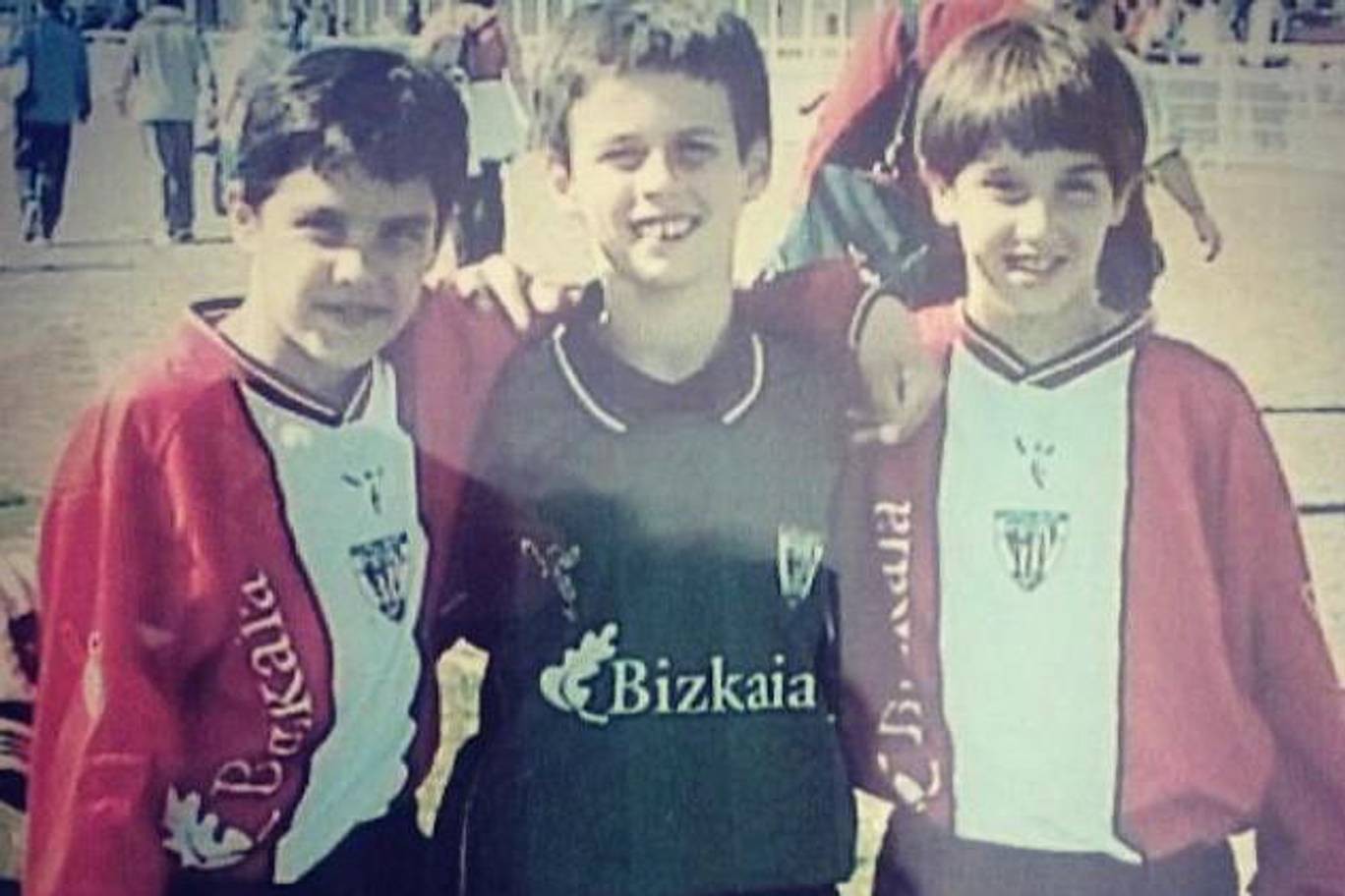 Tất tần tật thông tin về Kepa, hot boy thủ môn đắt giá nhất thế giới nhận bão chỉ trích chỉ vì một phút bồng bột - Ảnh 2. Tất tần tật thông tin về Kepa, hot boy thủ môn đắt giá nhất thế giới nhận bão chỉ trích chỉ vì một phút bồng bột - Ảnh 2.