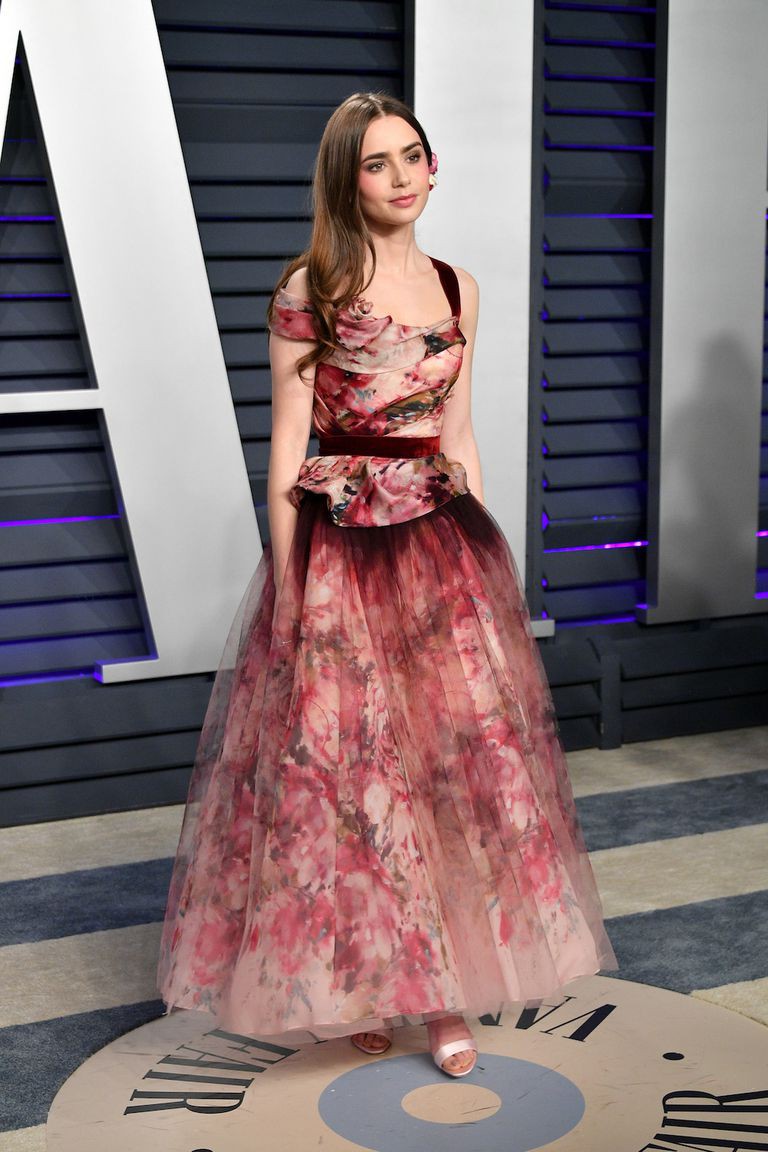 Tiệc hậu Oscar 2019: Trái với thảm đỏ nhạt nhẽo, loạt sao thi nhau thả rông, hở bạo, có thiết kế mặc mà như không - Ảnh 14.