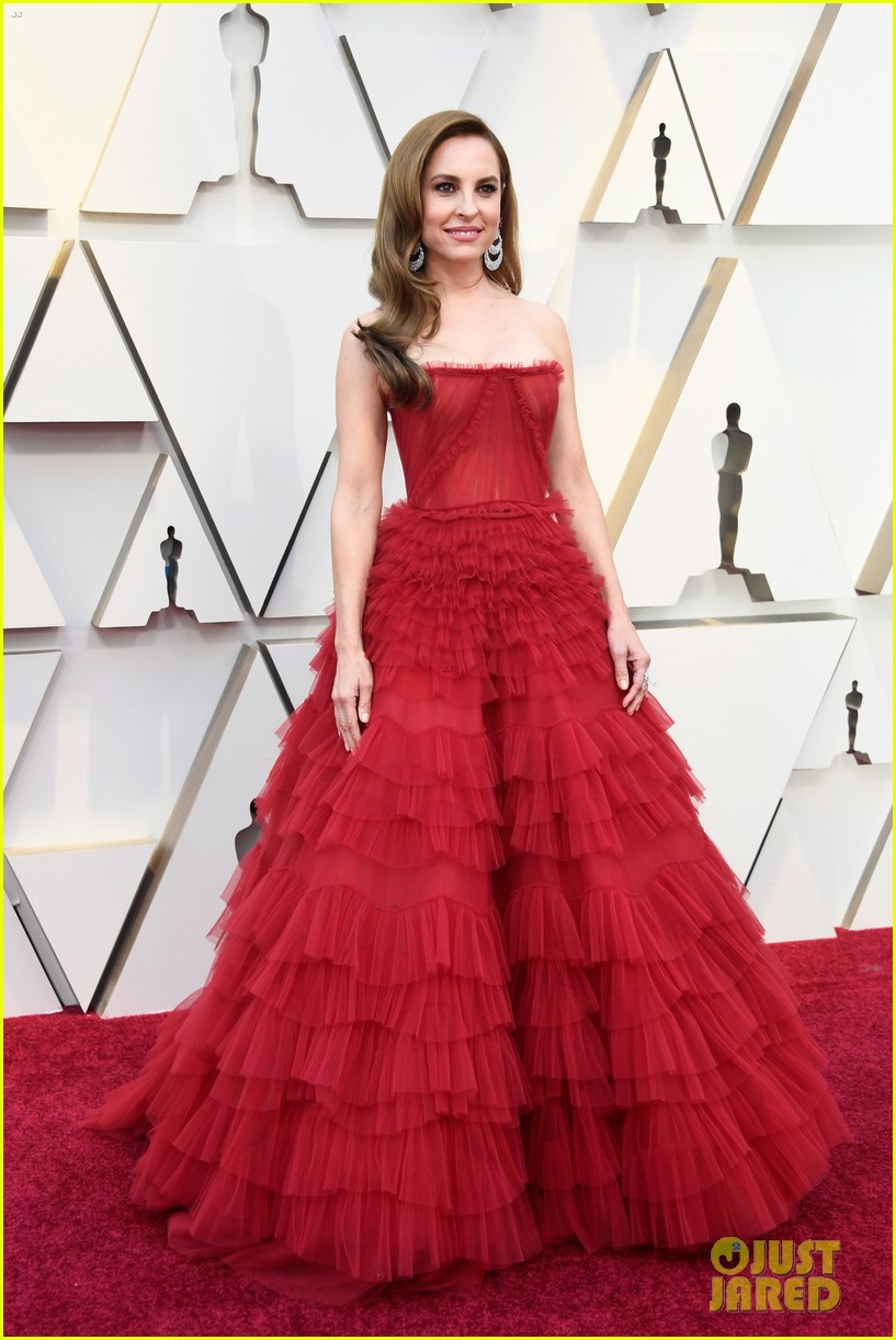 Thảm đỏ Oscar 2019: Dương Tử Quỳnh diện đầm cổ tích bên dàn Con nhà siêu giàu châu Á, dàn mỹ nhân thi nhau chặt chém - Ảnh 35. Thảm đỏ Oscar 2019: Dương Tử Quỳnh diện đầm cổ tích bên dàn Con nhà siêu giàu châu Á, dàn mỹ nhân thi nhau chặt chém - Ảnh 35.