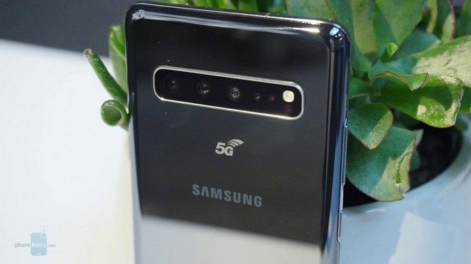 Đ&ocirc;i n&eacute;t về Samsung Galaxy S10 5G: Kh&ocirc;ng chỉ c&oacute; 5G m&agrave; c&ograve;n l&agrave; qu&aacute;i vật về cấu h&igrave;nh v&agrave; hỗ trợ c&ocirc;ng nghệ AR - Ảnh 3.