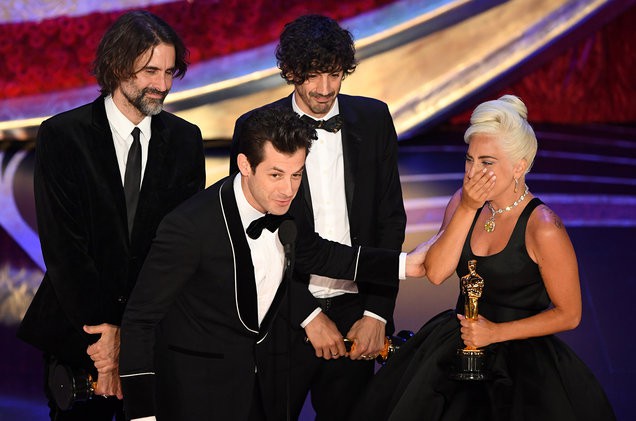 9 khoảnh khắc khó quên nhất tại lễ trao giải danh giá Oscar 2019 - Ảnh 8.