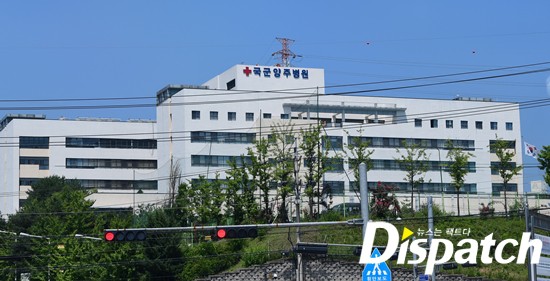 Hết Seungri dính cáo buộc môi giới mại dâm, lại đến G-Dragon bị Dispatch bóc phốt - Ảnh 2.