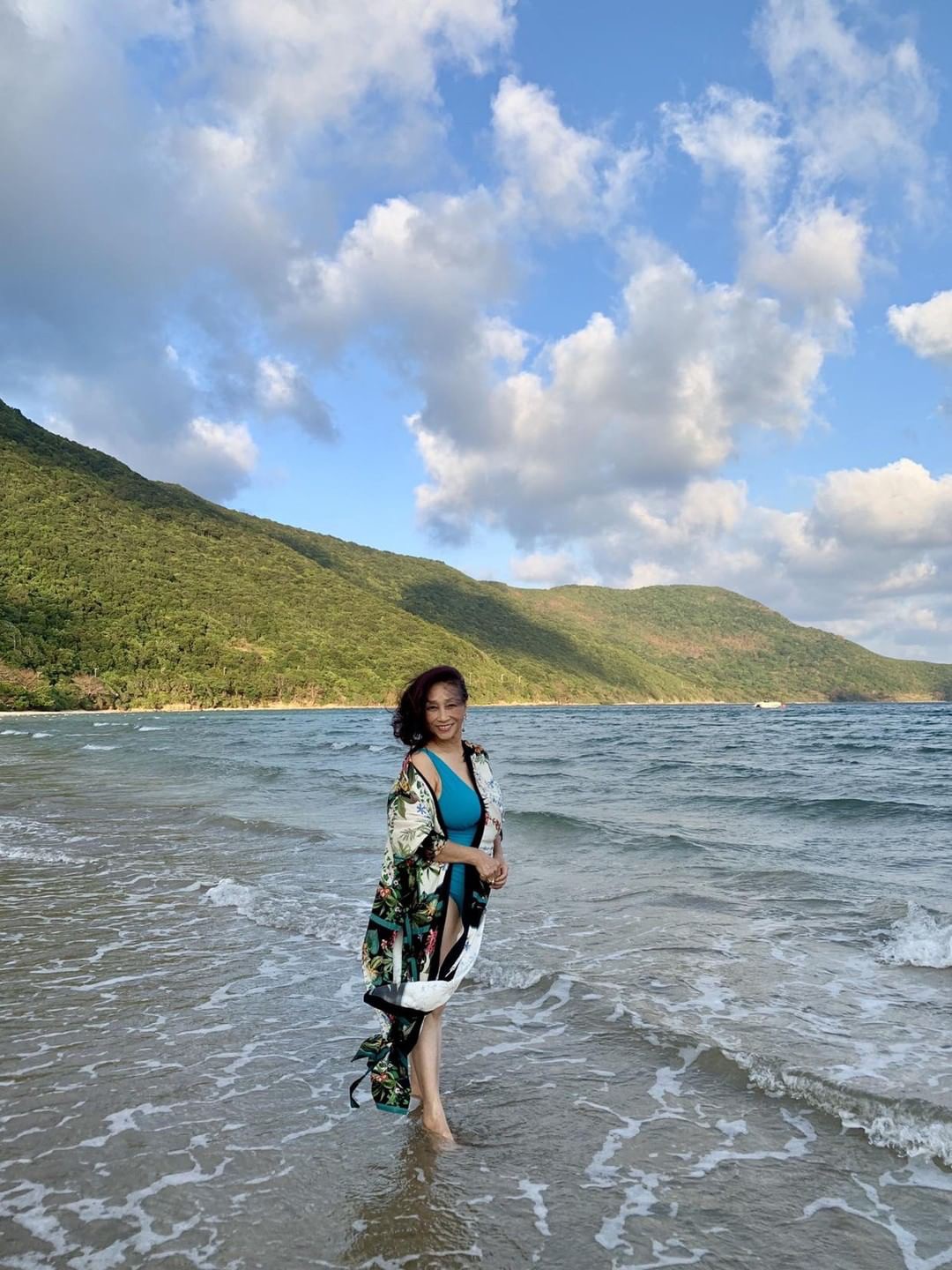 Mẹ của Hoàng Ku chính là đại diện cho kiểu phụ huynh mê sống ảo khi du lịch nhưng hơi vất vả vì thiếu kỹ năng - Ảnh 16. Mẹ của Hoàng Ku chính là đại diện cho kiểu phụ huynh mê sống ảo khi du lịch nhưng hơi vất vả vì thiếu kỹ năng - Ảnh 16.