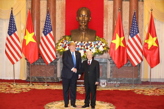 Tổng thống Trump tiếp tục gặp gỡ Thủ tướng Nguyễn Xuân Phúc sau khi rời Phủ Chủ tịch - Ảnh 19.