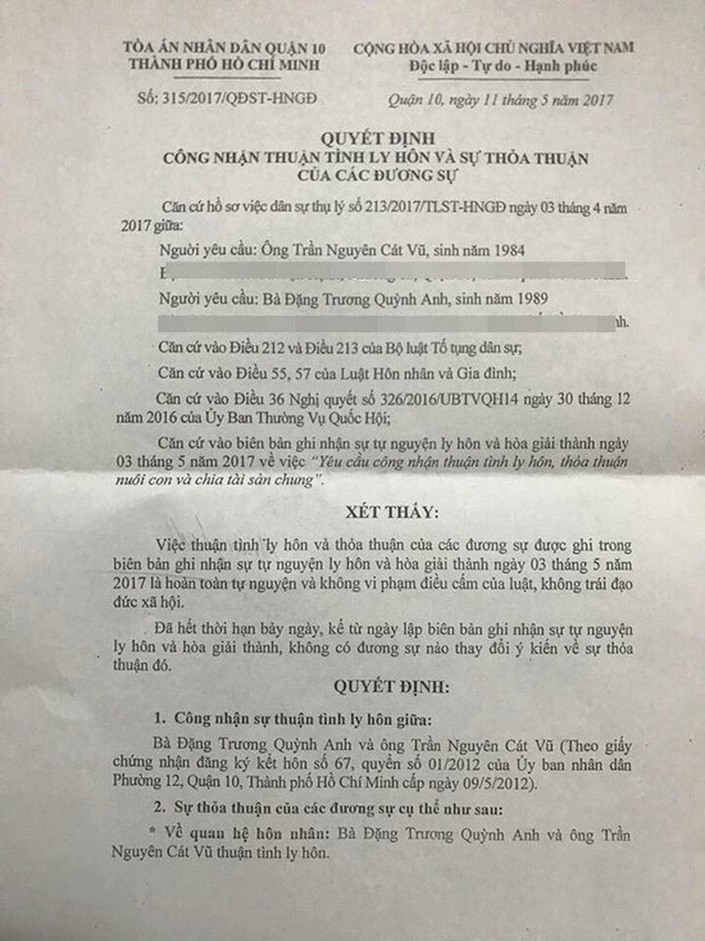 Vợ chồng Song - Song không đeo nhẫn nên bị đồn rạn nứt, còn sao Vbiz trước ly hôn đã bị soi như thế nào? - Ảnh 13. Vợ chồng Song - Song không đeo nhẫn nên bị đồn rạn nứt, còn sao Vbiz trước ly hôn đã bị soi như thế nào? - Ảnh 13.