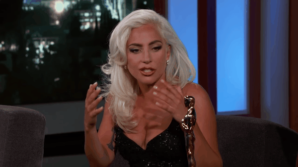 Lady Gaga lần đầu lên tiếng về tin đồn hẹn hò Bradley Cooper và câu trả lời khiến fan ngỡ ngàng - Ảnh 4.