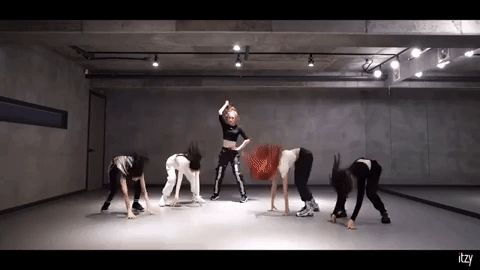 Có ai chiều lòng fan như JYP: Vũ đạo của ITZY đã được thay đổi rồi đây! - Ảnh 3.