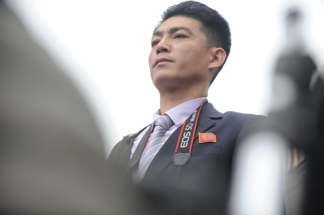 Phóng viên Triều Tiên ăn mặc chỉn chu tác nghiệp tại Hội nghị thượng đỉnh Mỹ - Triều - Ảnh 3.