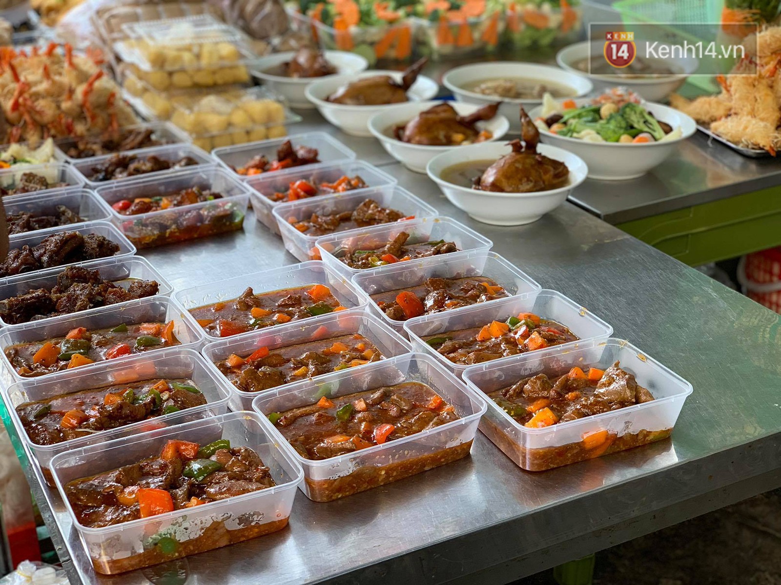 Chợ Hàng Bè đông đến kinh ngạc: giờ vẫn chưa sắm Tết thì đây là địa chỉ có tất cả mọi thứ ngon cho bạn - Ảnh 18.