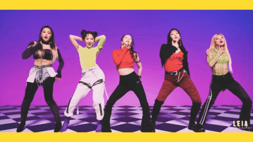 Netizen phát sốt trước MV mash-up cực mượt của TWICE, Black Pink và Red Velvet! - Ảnh 2.