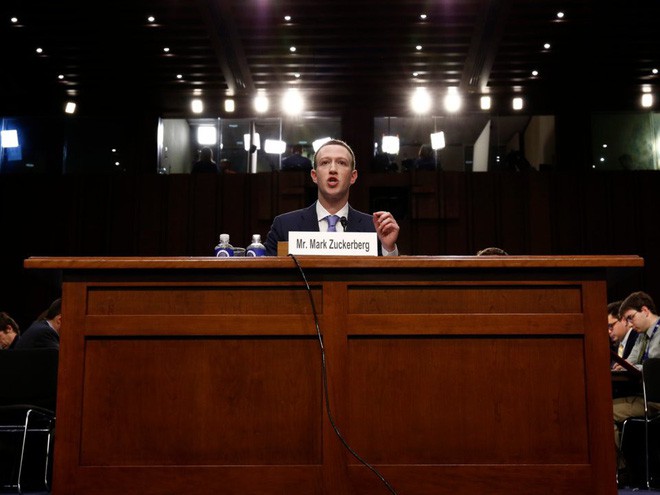 Facebook tr&ograve;n 15 tuổi v&agrave;o h&ocirc;m nay, h&atilde;y c&ugrave;ng nh&igrave;n lại h&agrave;nh tr&igrave;nh từ ph&ograve;ng k&yacute; t&uacute;c x&aacute; Harvard cho đến rắc rối hiện tại của mạng x&atilde; hội n&agrave;y - Ảnh 34.