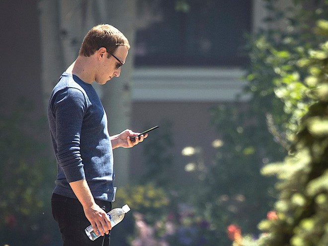 Facebook tr&ograve;n 15 tuổi v&agrave;o h&ocirc;m nay, h&atilde;y c&ugrave;ng nh&igrave;n lại h&agrave;nh tr&igrave;nh từ ph&ograve;ng k&yacute; t&uacute;c x&aacute; Harvard cho đến rắc rối hiện tại của mạng x&atilde; hội n&agrave;y - Ảnh 36.
