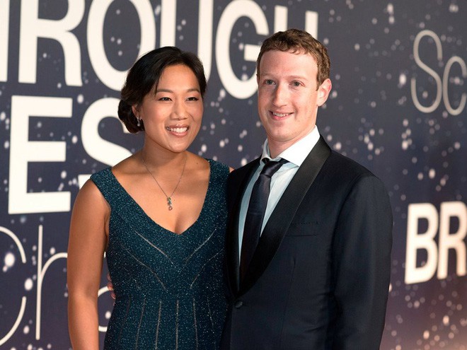 Facebook tr&ograve;n 15 tuổi v&agrave;o h&ocirc;m nay, h&atilde;y c&ugrave;ng nh&igrave;n lại h&agrave;nh tr&igrave;nh từ ph&ograve;ng k&yacute; t&uacute;c x&aacute; Harvard cho đến rắc rối hiện tại của mạng x&atilde; hội n&agrave;y - Ảnh 26.