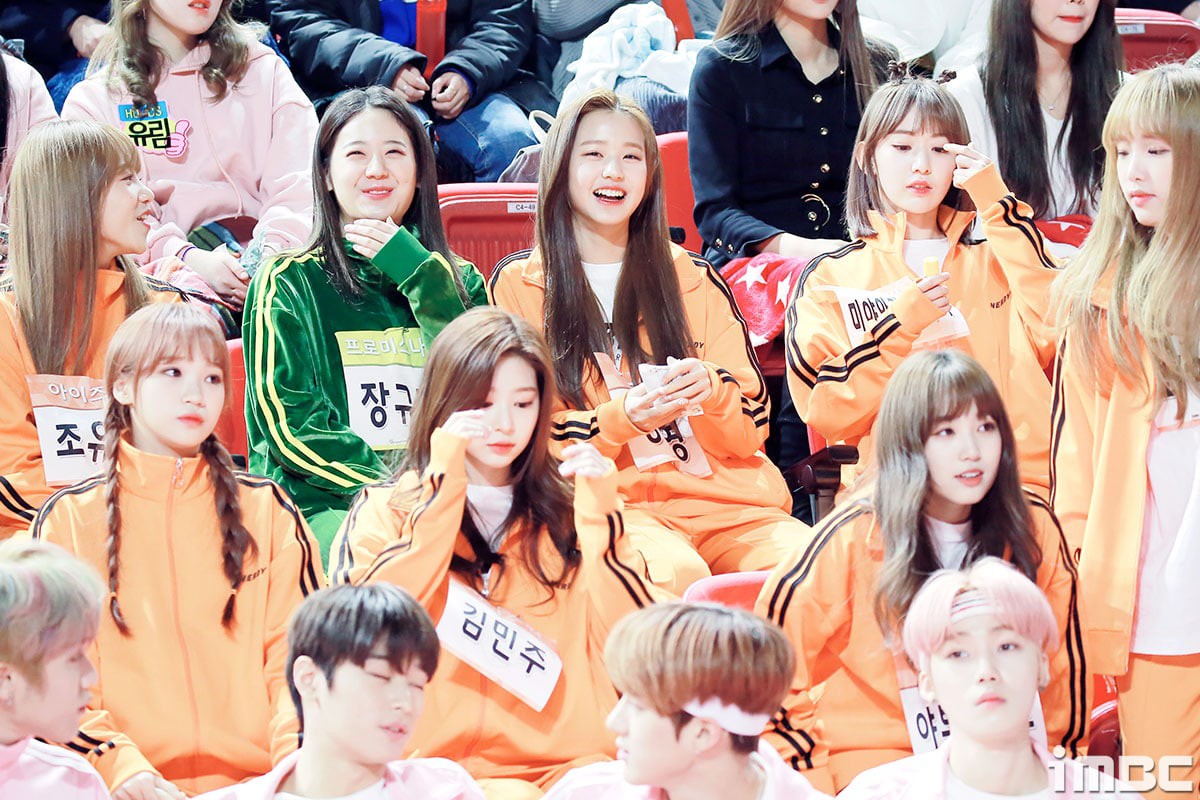 Fan được dịp đẩy thuyền khi thấy hội chị em Idol tình thương mến thương tại đại hội thể thao - Ảnh 3. Fan được dịp đẩy thuyền khi thấy hội chị em Idol tình thương mến thương tại đại hội thể thao - Ảnh 3.