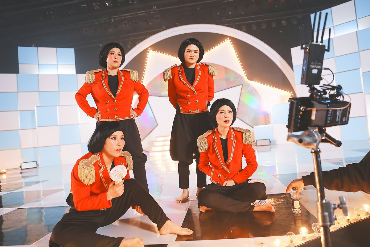 Nhìn lại 8 cột mốc đáng nhớ trong năm 2018 giúp các nhóm nhạc nữ Kpop toả sáng rực rỡ hơn bao giờ hết - Ảnh 1. Nhìn lại 8 cột mốc đáng nhớ trong năm 2018 giúp các nhóm nhạc nữ Kpop toả sáng rực rỡ hơn bao giờ hết - Ảnh 1.