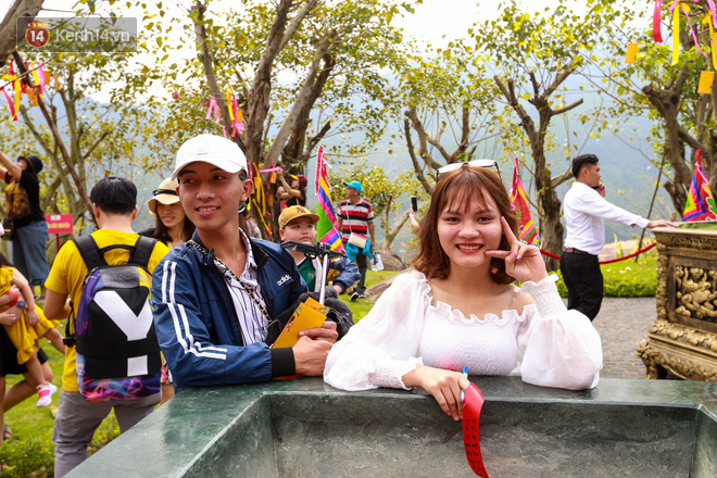 Người dân hào hứng với “Lễ hội Thần tài” cầu may mắn đầu năm mới ở Đà Nẵng - Ảnh 4.