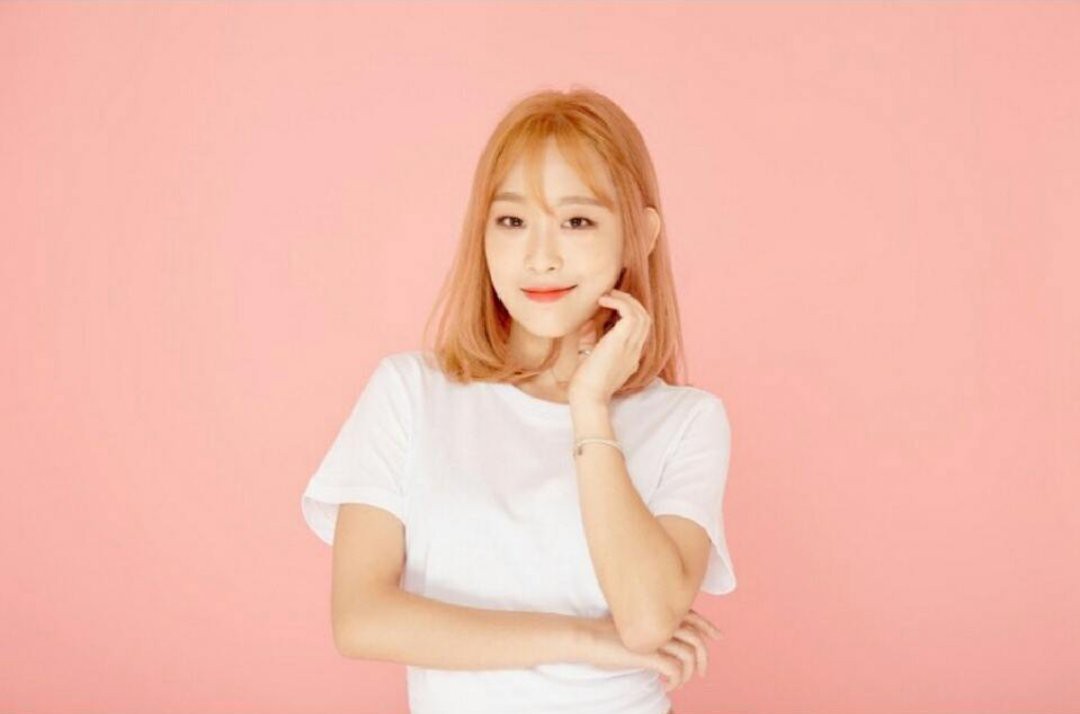 Fan bức xúc khi đại hội thể thao phân biệt đối xử với nữ Idol vô danh đạt huy chương vàng - Ảnh 4. Fan bức xúc khi đại hội thể thao phân biệt đối xử với nữ Idol vô danh đạt huy chương vàng - Ảnh 4.