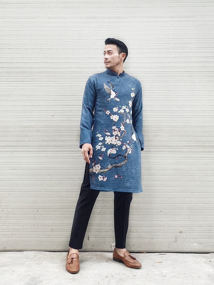Ngắm dàn nam nhân sáng choang này phải gật gù: Các chàng nào có thua kém gì phe chị em khi diện áo dài cách tân! - Ảnh 8. Ngắm dàn nam nhân sáng choang này phải gật gù: Các chàng nào có thua kém gì phe chị em khi diện áo dài cách tân! - Ảnh 8.
