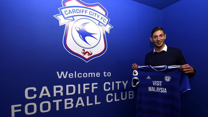 Tiền đạo xấu số Emiliano Sala: Khi nghị lực không thể chiến thắng định mệnh - Ảnh 4. Tiền đạo xấu số Emiliano Sala: Khi nghị lực không thể chiến thắng định mệnh - Ảnh 4.