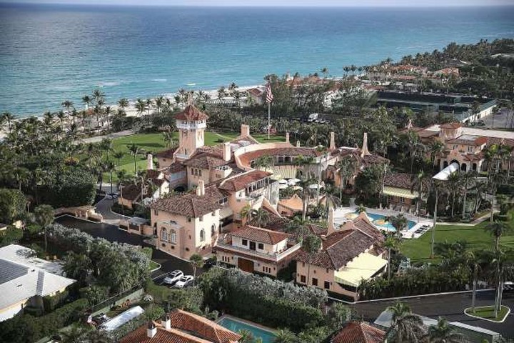 Bên trong khu nghỉ dưỡng Mar a Lago xa xỉ của Tổng thống Trump - Ảnh 1. Bên trong khu nghỉ dưỡng Mar a Lago xa xỉ của Tổng thống Trump - Ảnh 1.