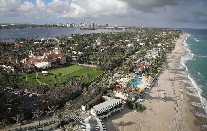 Bên trong khu nghỉ dưỡng Mar a Lago xa xỉ của Tổng thống Trump - Ảnh 2. Bên trong khu nghỉ dưỡng Mar a Lago xa xỉ của Tổng thống Trump - Ảnh 2.