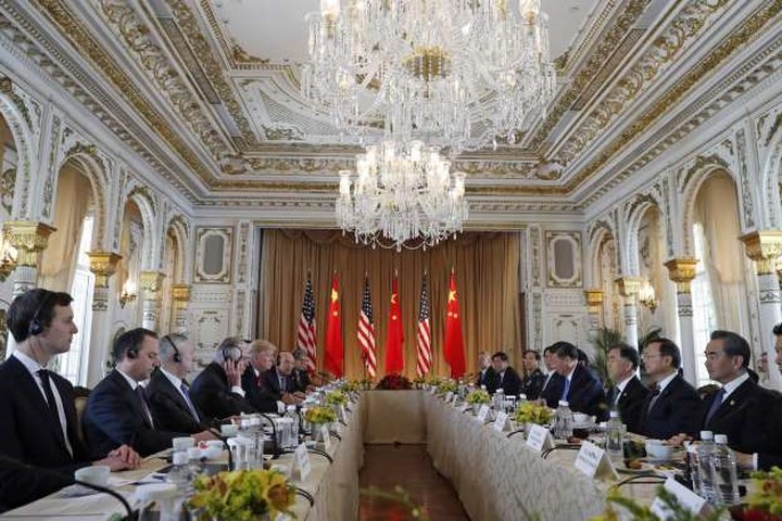 Bên trong khu nghỉ dưỡng Mar a Lago xa xỉ của Tổng thống Trump - Ảnh 15. Bên trong khu nghỉ dưỡng Mar a Lago xa xỉ của Tổng thống Trump - Ảnh 15.