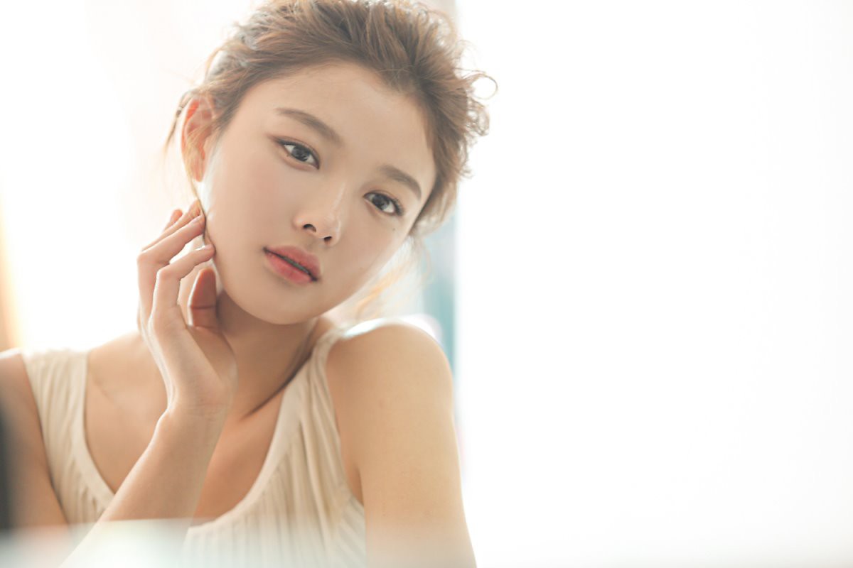 Kim Yoo Jung khiến dân tình trầm trồ chỉ vì 1 bộ hình: 20 tuổi mà đã xinh đẹp đến độ nữ thần cũng phải kiêng dè - Ảnh 11.