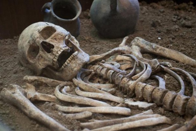 FBI phát hiện 2.000 xương người cổ tại Indiana (Mỹ) - Ảnh 1.
