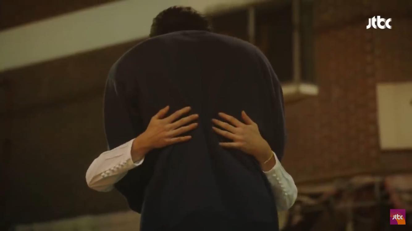 Nhìn Nam Joo Hyuk và Han Ji Min trong “Dazzling” mới thấy, không phải lúc nào công thức chàng cao kều và nàng nấm lùn cũng dễ thương - Ảnh 4. Nhìn Nam Joo Hyuk và Han Ji Min trong “Dazzling” mới thấy, không phải lúc nào công thức chàng cao kều và nàng nấm lùn cũng dễ thương - Ảnh 4.