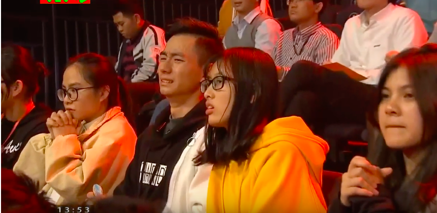 Chủ quan tại phần thi Về đích, hot boy Nghệ An khiến khán giả bật khóc nức nở vì tuột mất cơ hội vào Chung kết năm Olympia 2019 - Ảnh 6. Chủ quan tại phần thi Về đích, hot boy Nghệ An khiến khán giả bật khóc nức nở vì tuột mất cơ hội vào Chung kết năm Olympia 2019 - Ảnh 6.