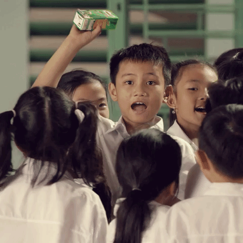 Ai cũng từng trải qua lời hứa thanh xu&acirc;n: M&atilde;i l&agrave; đồng bọn! - Ảnh 1.