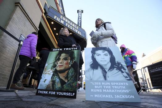 Loạt bằng chứng phản đối cáo buộc Michael Jackson ấu dâm ở phim tài liệu Leaving Neverland - Ảnh 9.