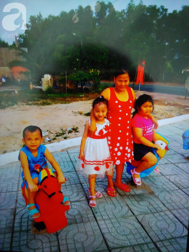 Thương cảnh vợ mù gửi 3 đứa con cho nhà dòng, một mình nuôi chồng liệt giường: “Anh phải về làm đôi mắt cho em” - Ảnh 8. Thương cảnh vợ mù gửi 3 đứa con cho nhà dòng, một mình nuôi chồng liệt giường: “Anh phải về làm đôi mắt cho em” - Ảnh 8.
