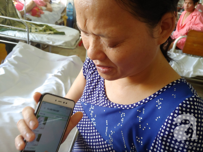 Thương cảnh vợ mù gửi 3 đứa con cho nhà dòng, một mình nuôi chồng liệt giường: “Anh phải về làm đôi mắt cho em” - Ảnh 10. Thương cảnh vợ mù gửi 3 đứa con cho nhà dòng, một mình nuôi chồng liệt giường: “Anh phải về làm đôi mắt cho em” - Ảnh 10.