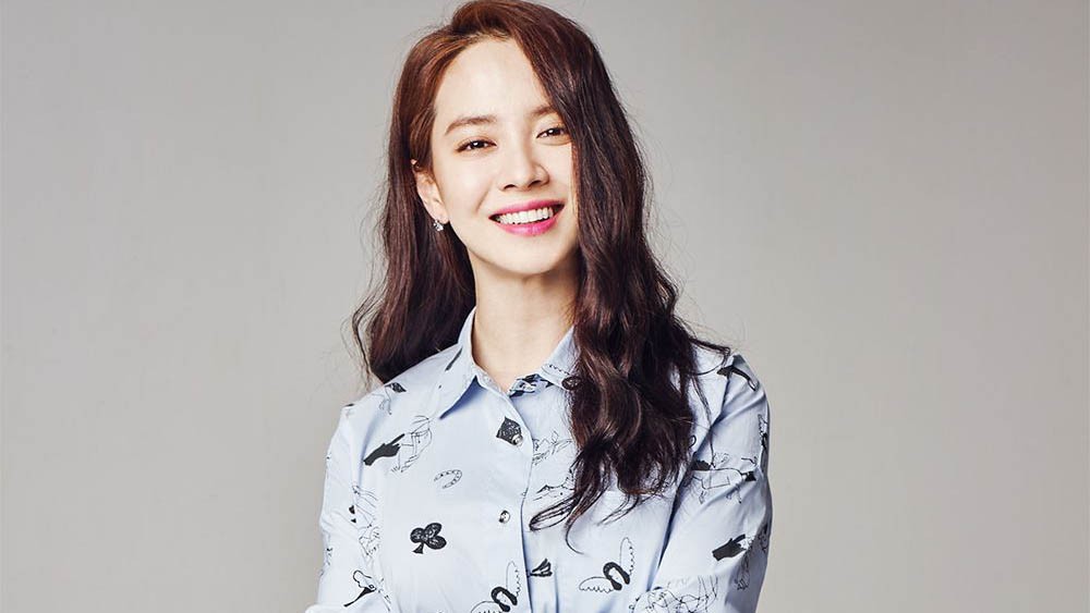 Lâu lắm rồi mới thấy Song Ji Hyo có một kiểu tóc gây thương nhớ như thế này! - Ảnh 6. Lâu lắm rồi mới thấy Song Ji Hyo có một kiểu tóc gây thương nhớ như thế này! - Ảnh 6.