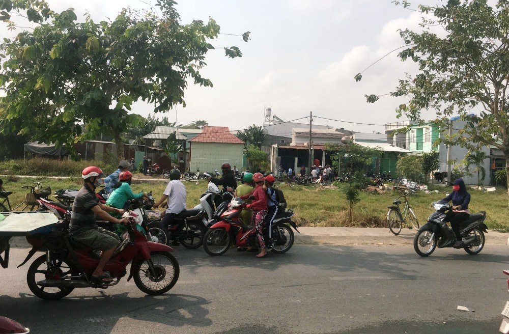 Hàng xóm vụ nghịch tử sát hại cả 4 người trong gia đình: Cảnh tượng kinh hoàng lắm, không ngờ nó lại ra tay tàn độc như vậy - Ảnh 1. Hàng xóm vụ nghịch tử sát hại cả 4 người trong gia đình: Cảnh tượng kinh hoàng lắm, không ngờ nó lại ra tay tàn độc như vậy - Ảnh 1.