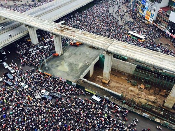 Chuyên gia nói hạn chế xe máy là điều tất yếu và câu chuyện cấm xe máy thành công ở nhiều quốc gia trên thế giới - Ảnh 1.