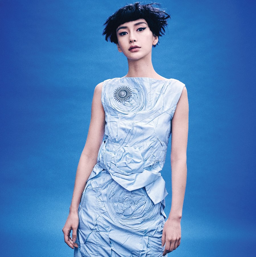 Lên bìa Vogue Mỹ cùng dàn minh tinh thế giới, bao nhiêu thần thái của Angela Baby bay biến sạch sẽ - Ảnh 3. Lên bìa Vogue Mỹ cùng dàn minh tinh thế giới, bao nhiêu thần thái của Angela Baby bay biến sạch sẽ - Ảnh 3.