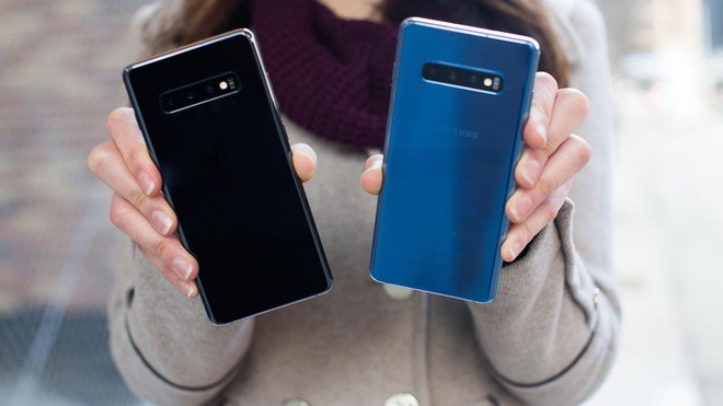 Thử nghiệm thả Galaxy S10+ mặt lưng gốm v&agrave; Galaxy S10+ mặt lưng k&iacute;nh: đ&atilde; hiểu v&igrave; sao bản gốm đắt tiền thế - Ảnh 1.