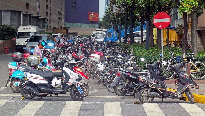Chuy&ecirc;n gia n&oacute;i hạn chế xe m&aacute;y l&agrave; điều tất yếu v&agrave; c&acirc;u chuyện cấm xe m&aacute;y th&agrave;nh c&ocirc;ng ở nhiều quốc gia tr&ecirc;n thế giới - Ảnh 8.