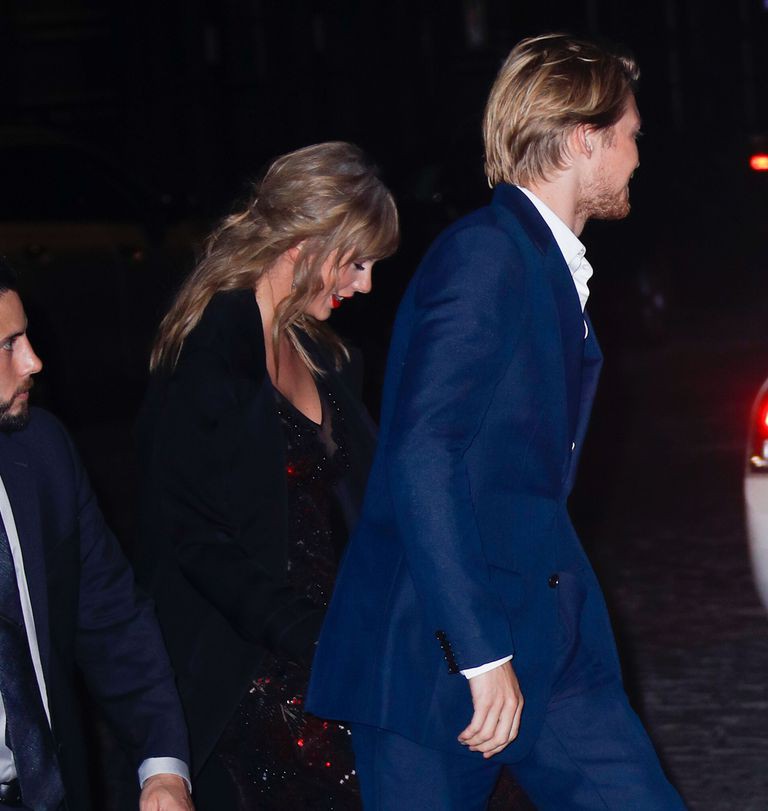 Sau danh sách tình cũ dài như sớ, đây rất có thể là người cuối cùng của Taylor Swift? - Ảnh 3. Sau danh sách tình cũ dài như sớ, đây rất có thể là người cuối cùng của Taylor Swift? - Ảnh 3.