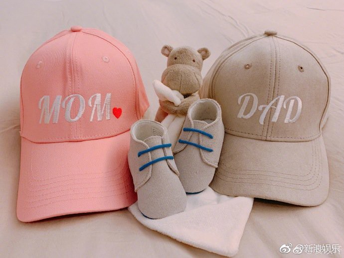 Kỷ niệm 2 năm kết hôn, Thiên kim xứ Đài An Dĩ Hiên vui mừng thông báo mang thai Ỉn con đầu lòng - Ảnh 5. Kỷ niệm 2 năm kết hôn, Thiên kim xứ Đài An Dĩ Hiên vui mừng thông báo mang thai Ỉn con đầu lòng - Ảnh 5.