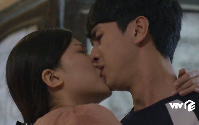 Chuyện lạ màn ảnh Việt: Hot boy Bình An đóng 3 phim cùng lúc nhưng nhân vật lại có tính cách và số phận... giống hệt nhau? - Ảnh 9. Chuyện lạ màn ảnh Việt: Hot boy Bình An đóng 3 phim cùng lúc nhưng nhân vật lại có tính cách và số phận... giống hệt nhau? - Ảnh 9.