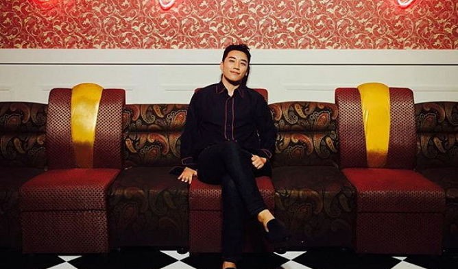 Đầy đủ diễn biến khó lường, sốc tận óc của scandal Seungri cùng nhiều nghệ sĩ Kbiz: Mại dâm, ma tuý và cuộc sống truỵ lạc bị bóc trần! - Ảnh 10. Đầy đủ diễn biến khó lường, sốc tận óc của scandal Seungri cùng nhiều nghệ sĩ Kbiz: Mại dâm, ma tuý và cuộc sống truỵ lạc bị bóc trần! - Ảnh 10.