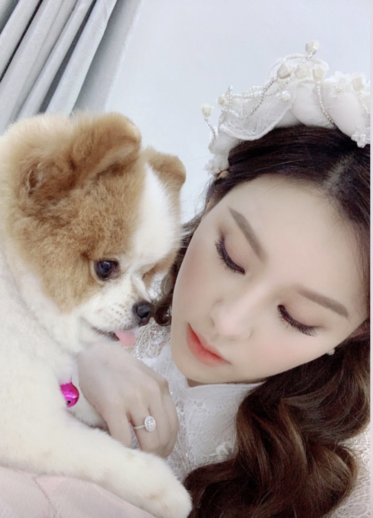 Rich Kid Trinh Hoàng lộng lẫy trong lễ ăn hỏi cùng chồng doanh nhân tại Hà Nội - Ảnh 1. Rich Kid Trinh Hoàng lộng lẫy trong lễ ăn hỏi cùng chồng doanh nhân tại Hà Nội - Ảnh 1.